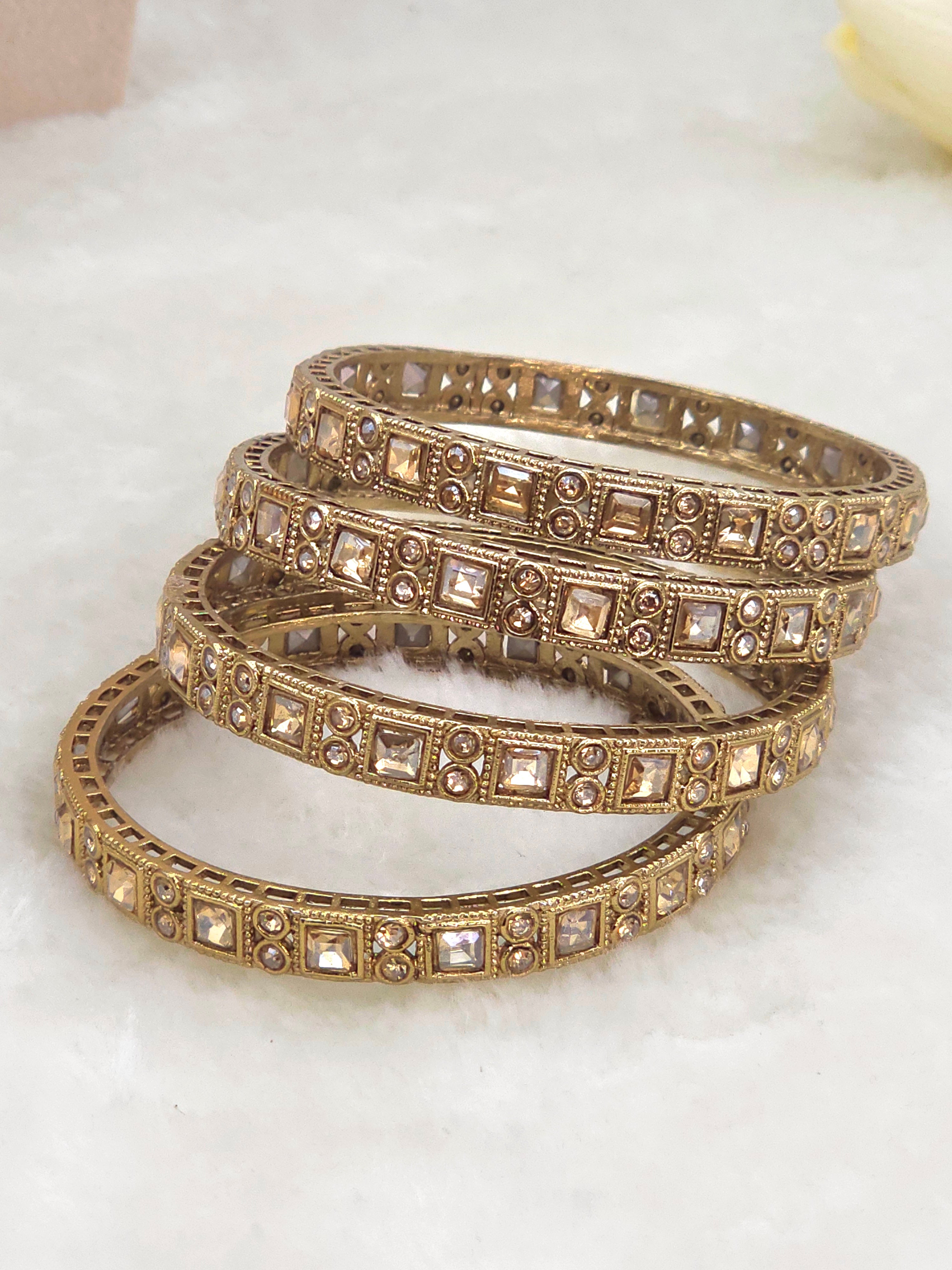 Raya Antique Gold Bangle Set