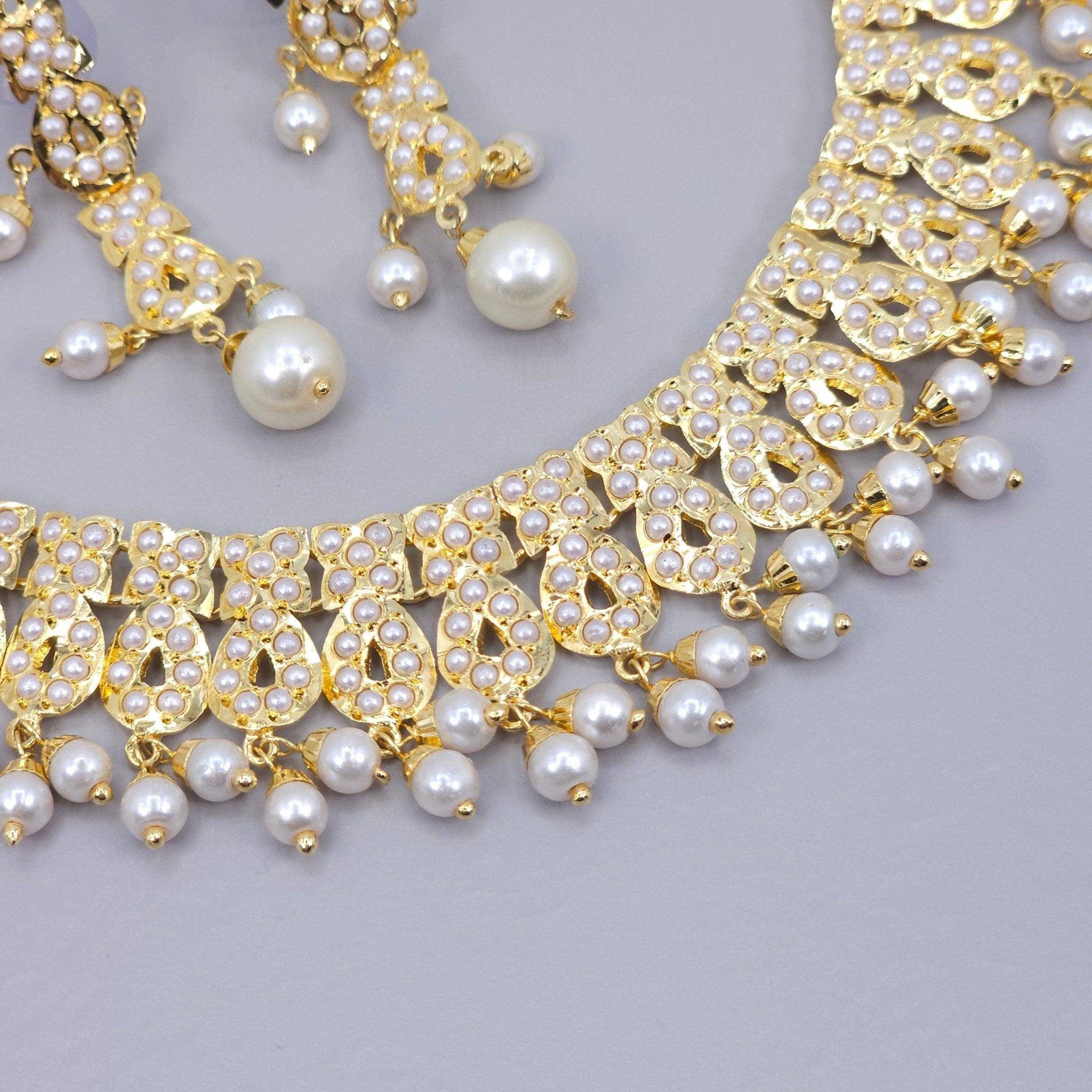 Anushka Jadau Choker Set - Fancy Fab Jewels