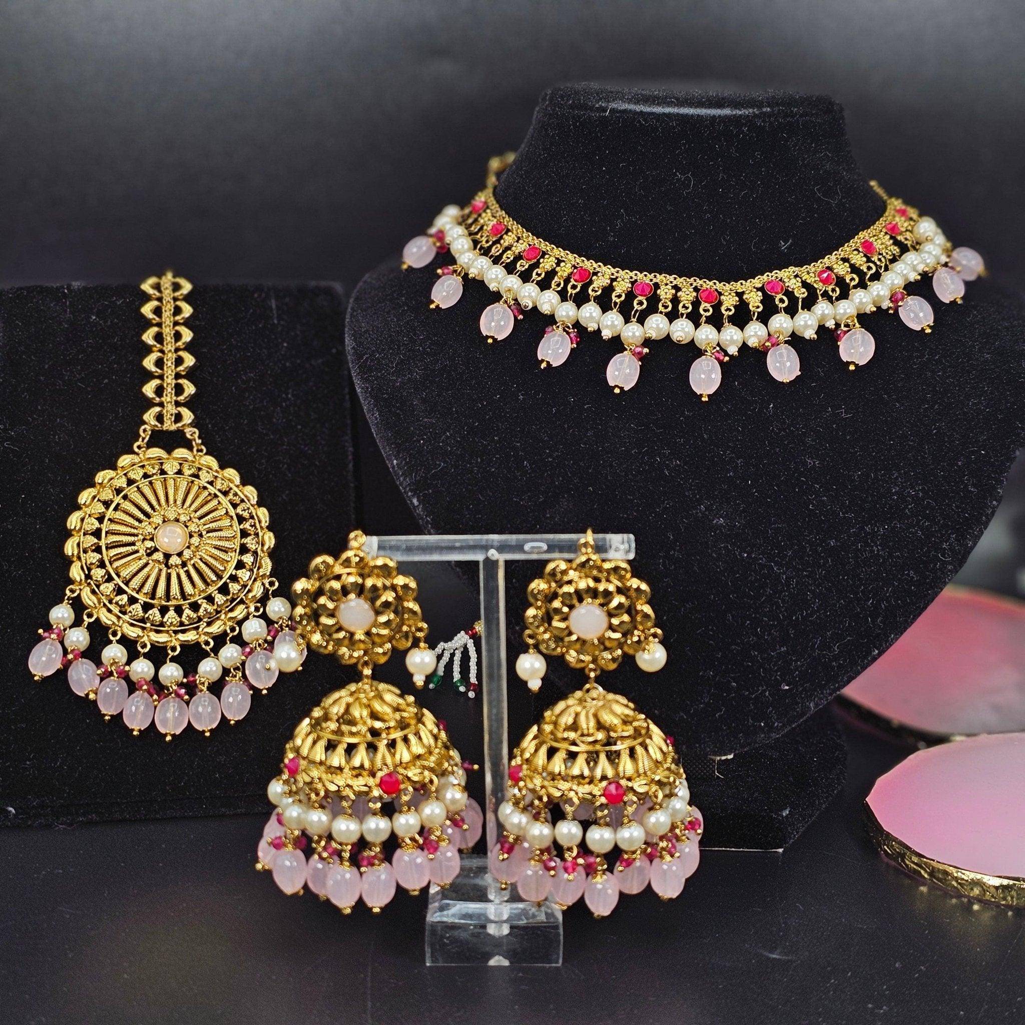 Farhaa Choker Necklace Set - Fancy Fab Jewels