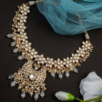 Kulsum Pachee Kundan Necklace Set - Fancy Fab Jewels