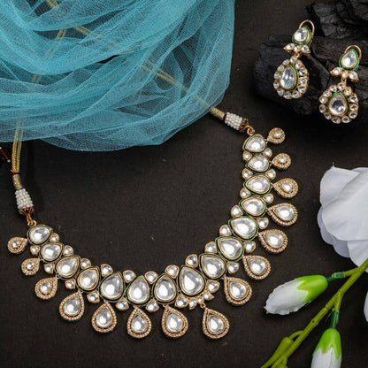 Naleen - Kundan Necklace Set with Earrings - Fancy Fab Jewels