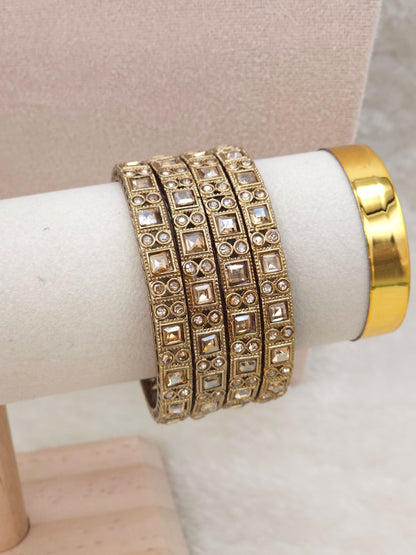Raya Antique Gold Bangle Set