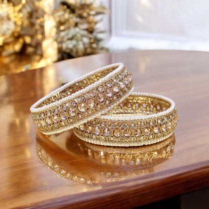 Chunky Hira Antique Gold Polki Bangles