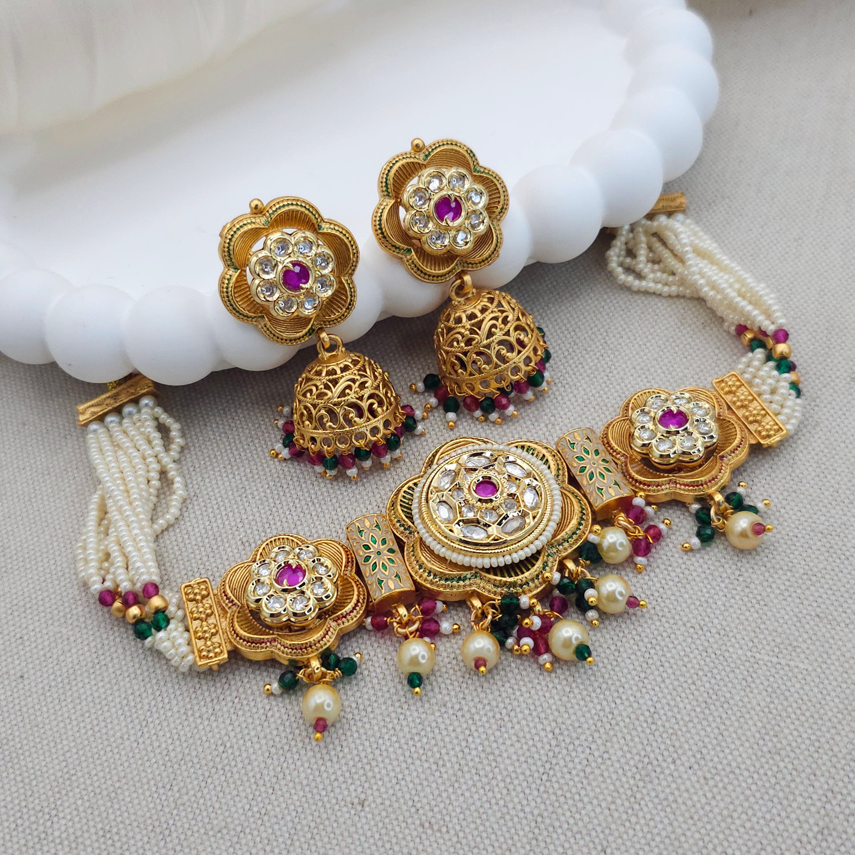 Jodha Rajwadi Statement Kundan Choker Set