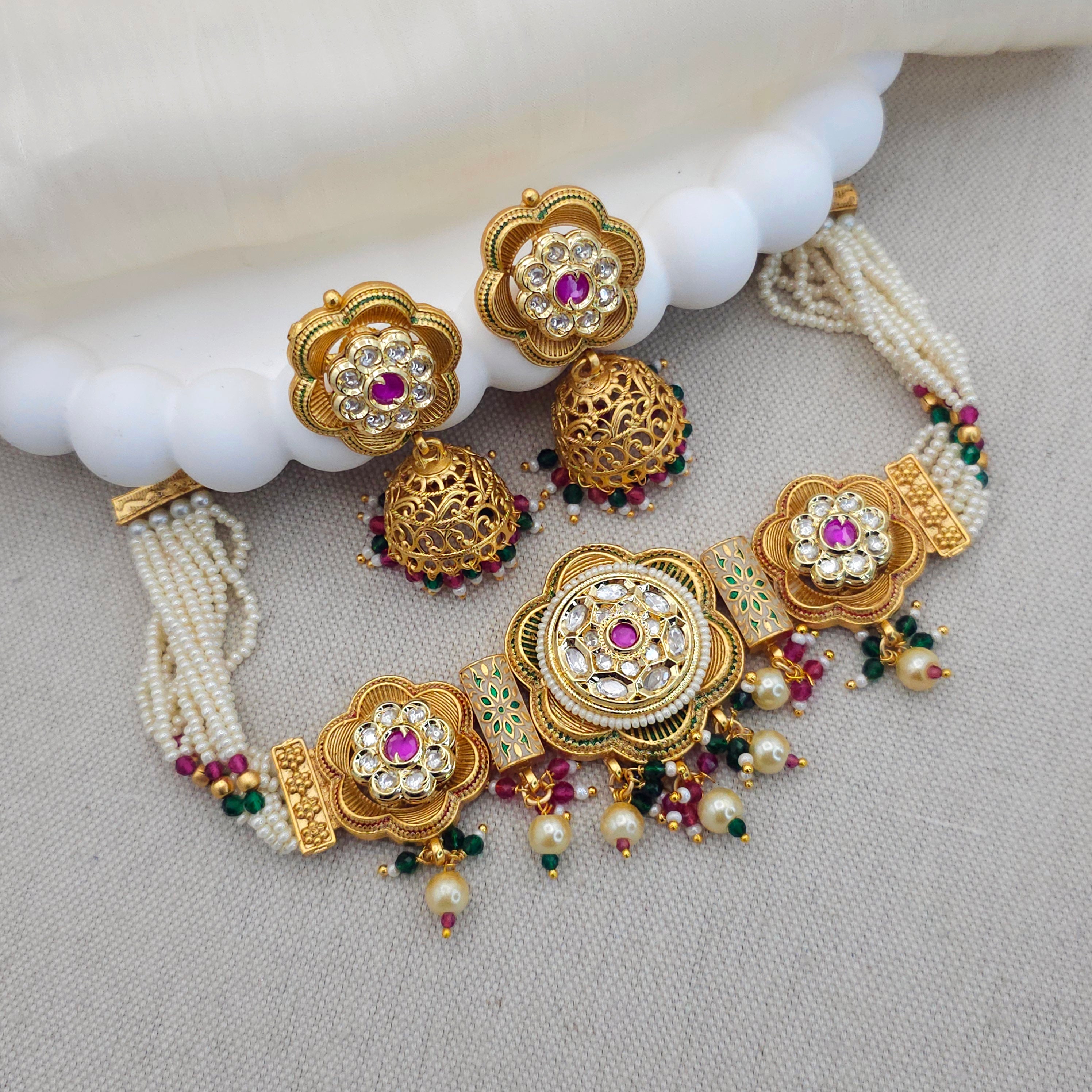 Jodha Rajwadi Statement Kundan Choker Set